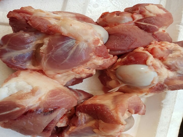 xương ống heo có thịt